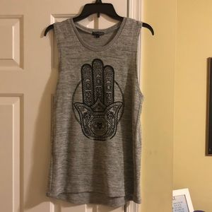 Grey sleeveless top